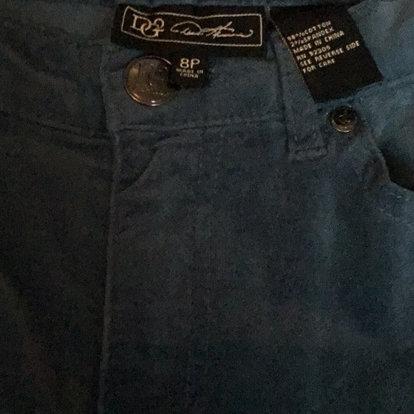 NWOT DG2 BY DIANE GILMAN SUEDE LIKE JEANS IN SZ8P - Picture 2 of 4